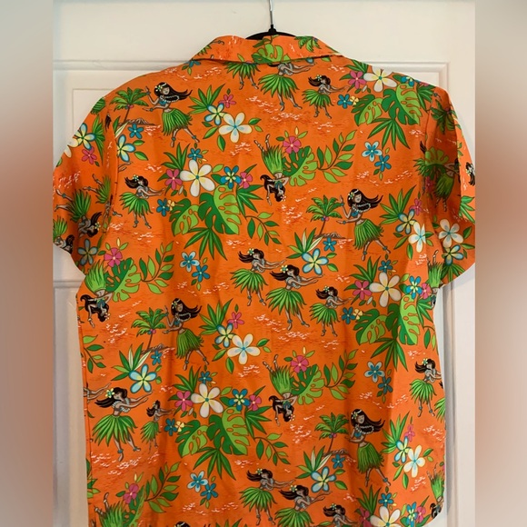 Hawaiian Shirt-Made in Hawaii - Picture 2 of 6